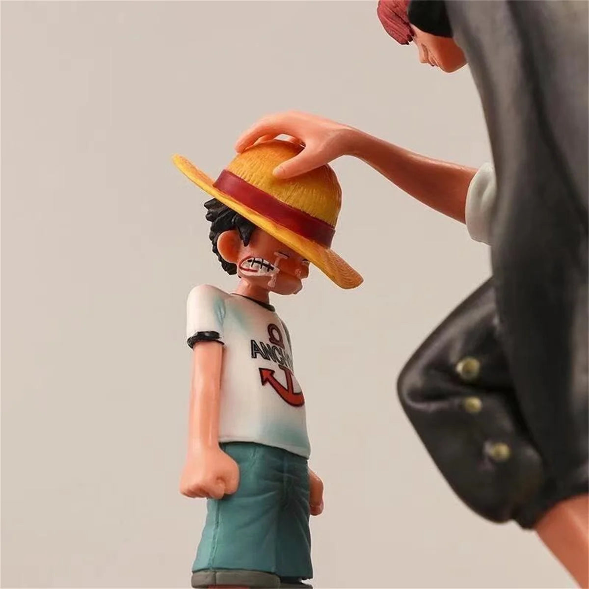 17Cm One Piece Anime Figure Four Emperors Shanks Straw Hat Luffy Action Figure One Piece Figurine